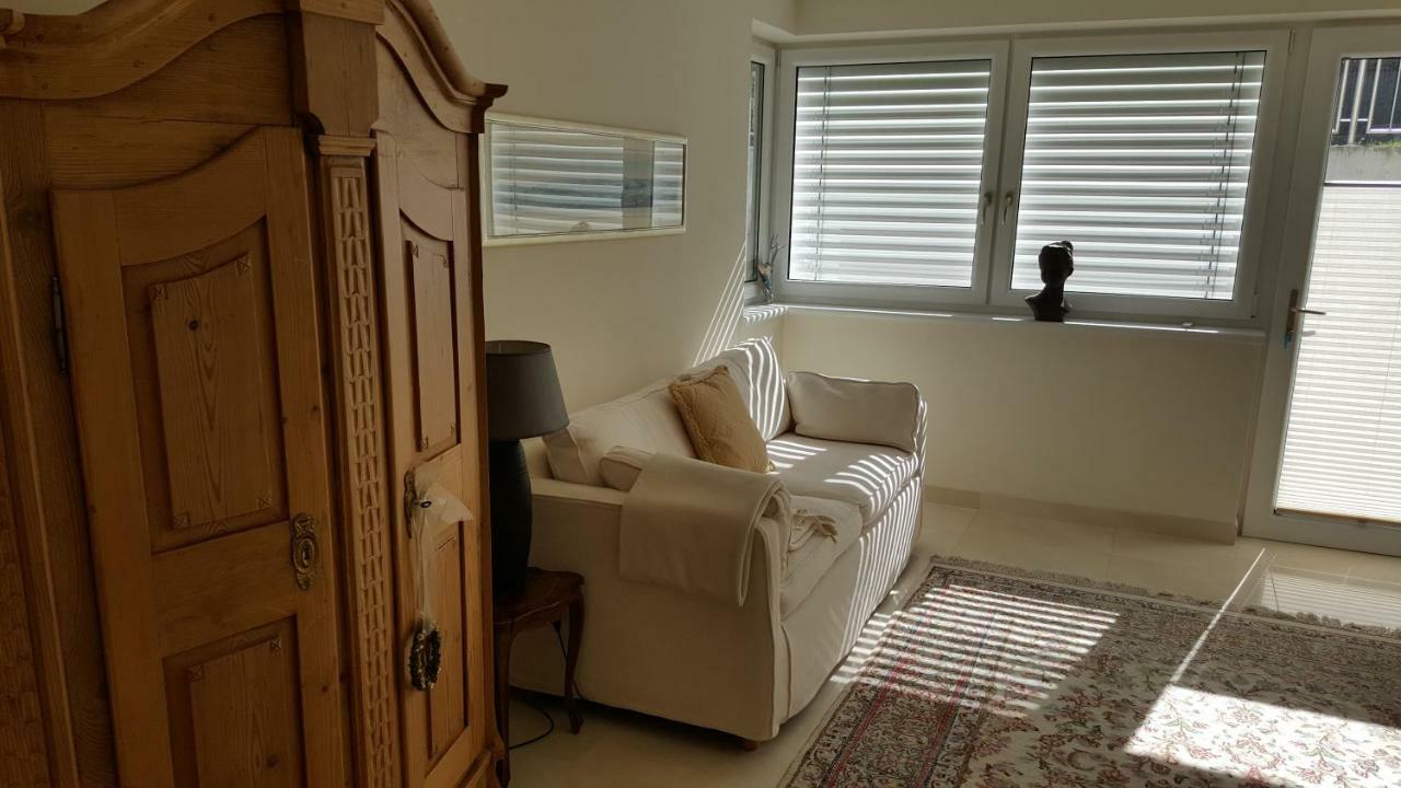 Am Apartment
